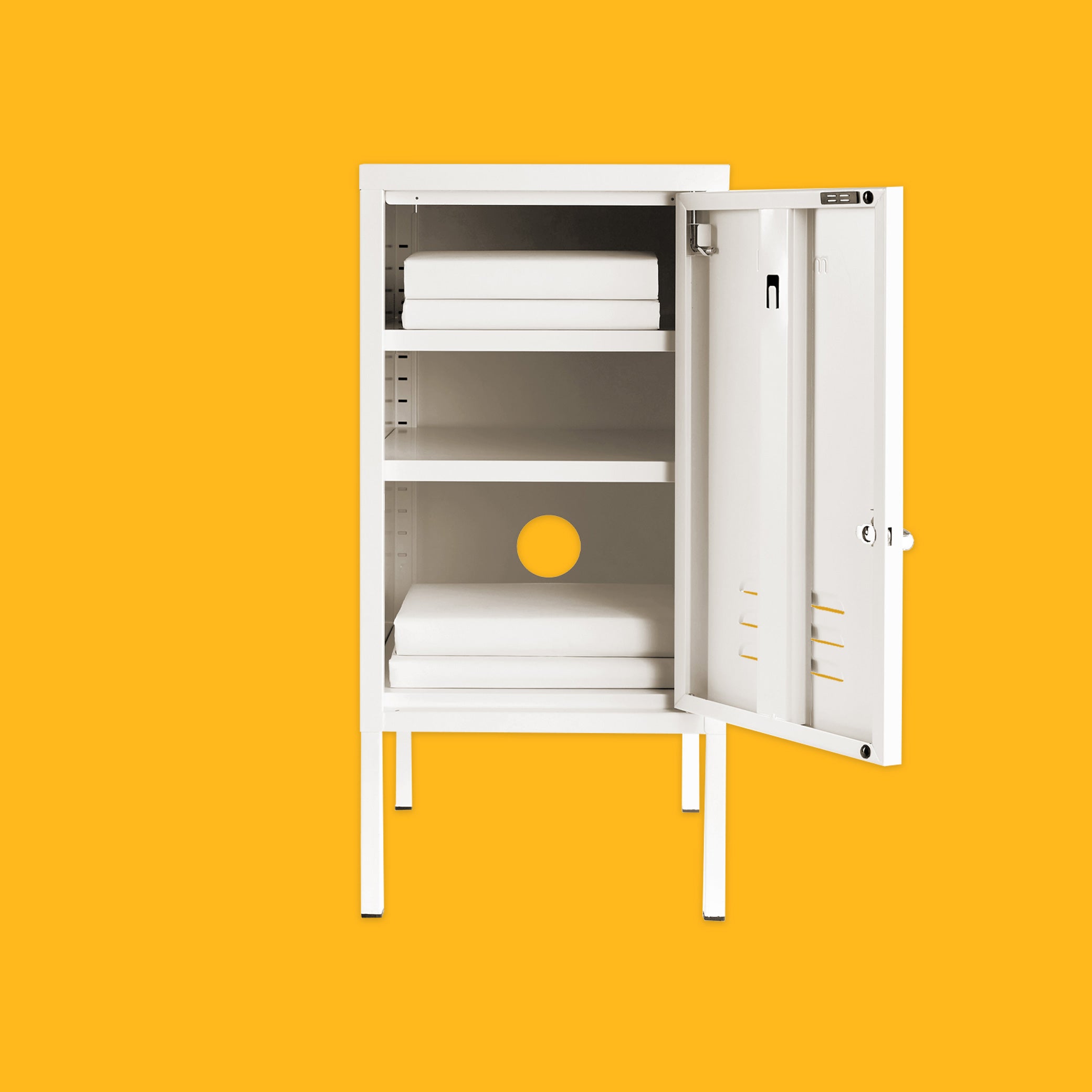 Mustard Made The Shorty Locker in Chalk open