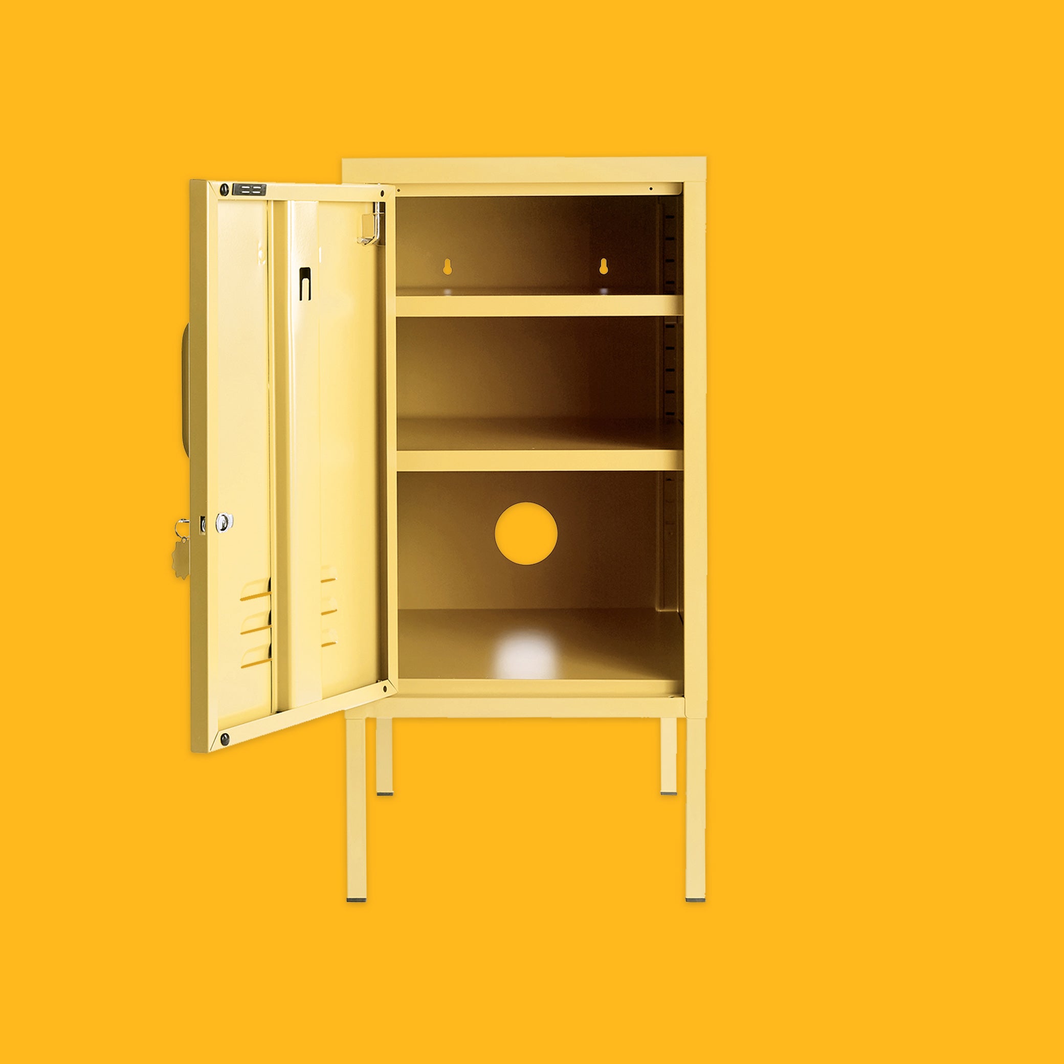 Mustard Made The Shorty Locker in Butter Left open