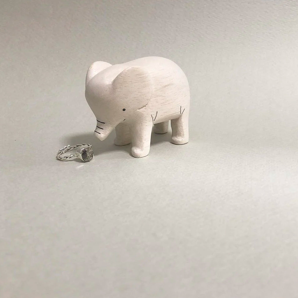 T-Lab Pole Pole Elephant and ring