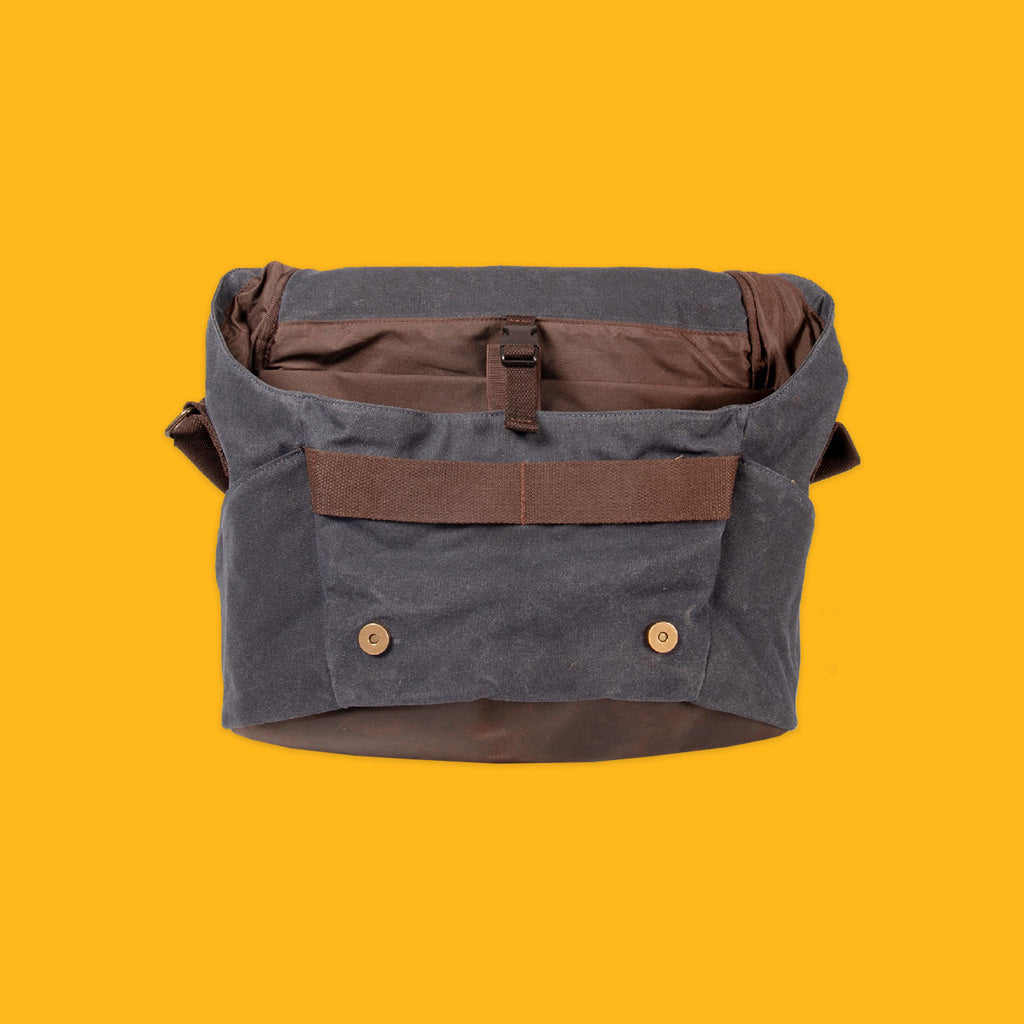 Alaskan Maker Messenger Bag in Charcoal Open