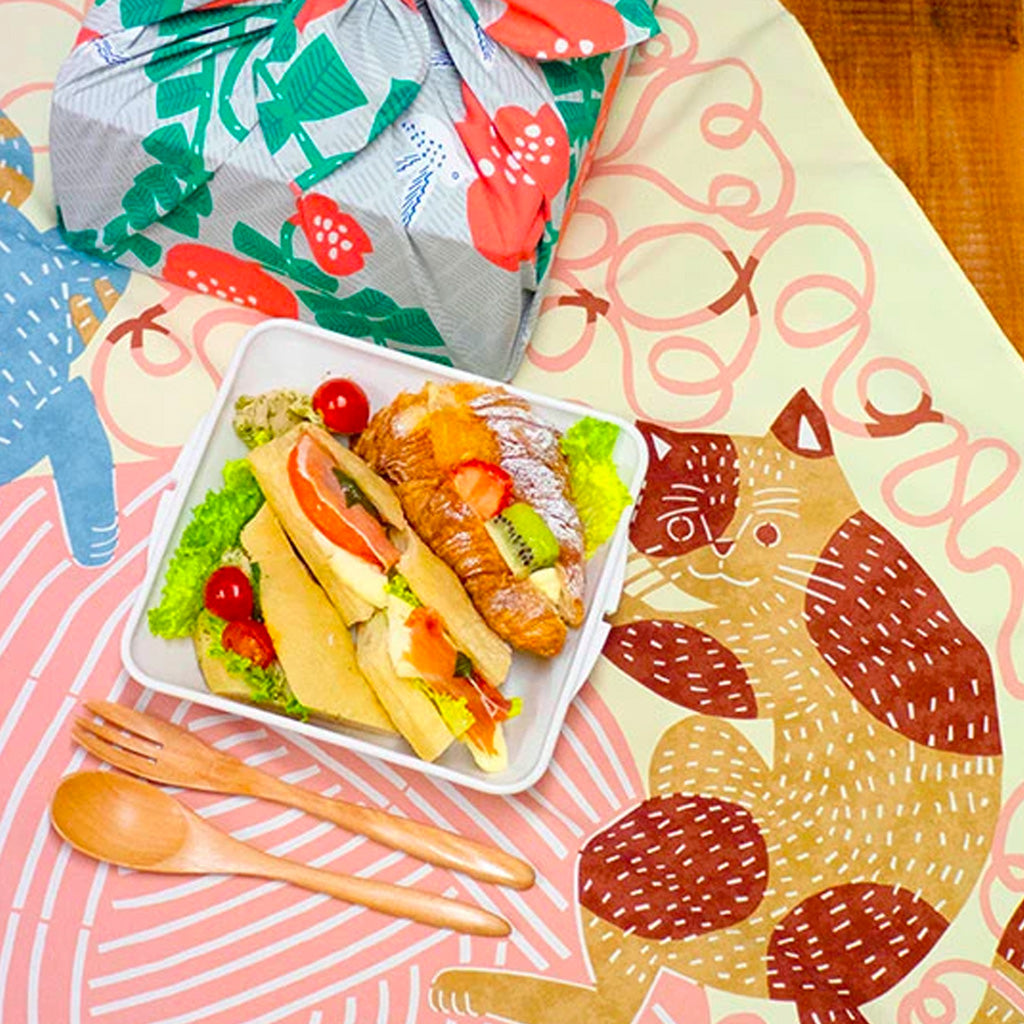 Musubi Furoshiki Aquadrop Kata Kata Bento