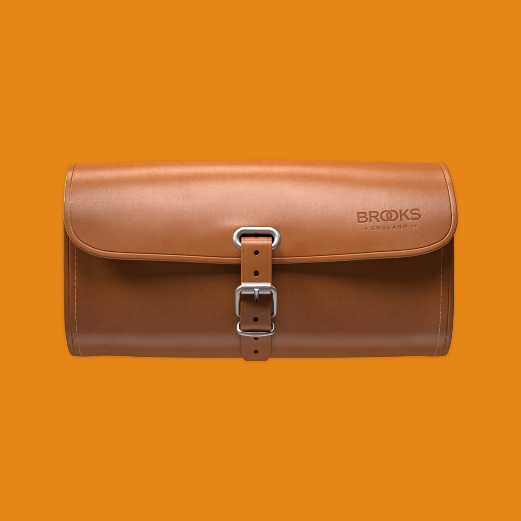Brooks Challenge Saddle 1.5L Bag in Honey front side