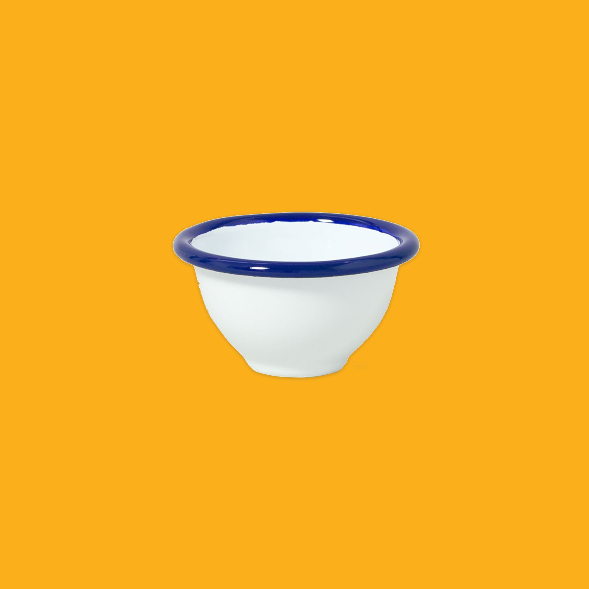 Falcon enamelware pinch pots in White with blue rim