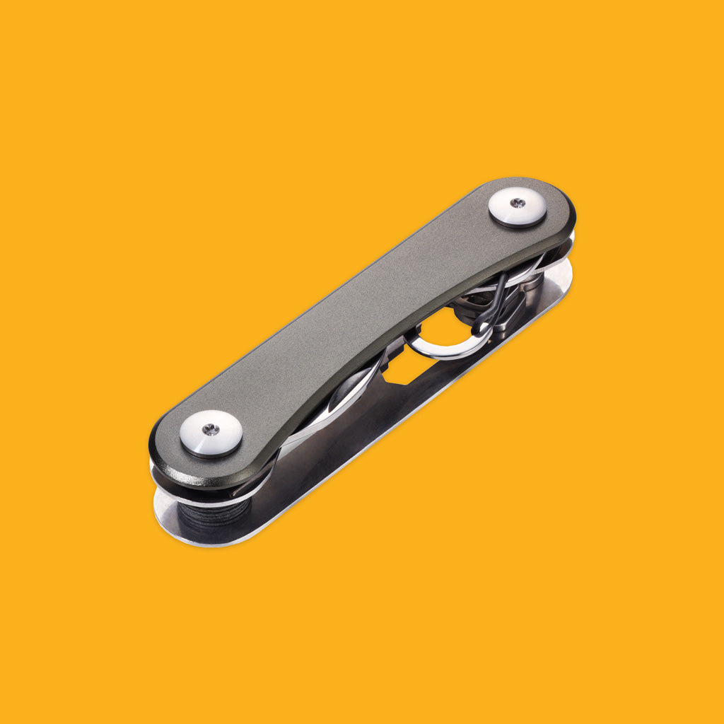 Troika Clever Key Organiser in Titanium