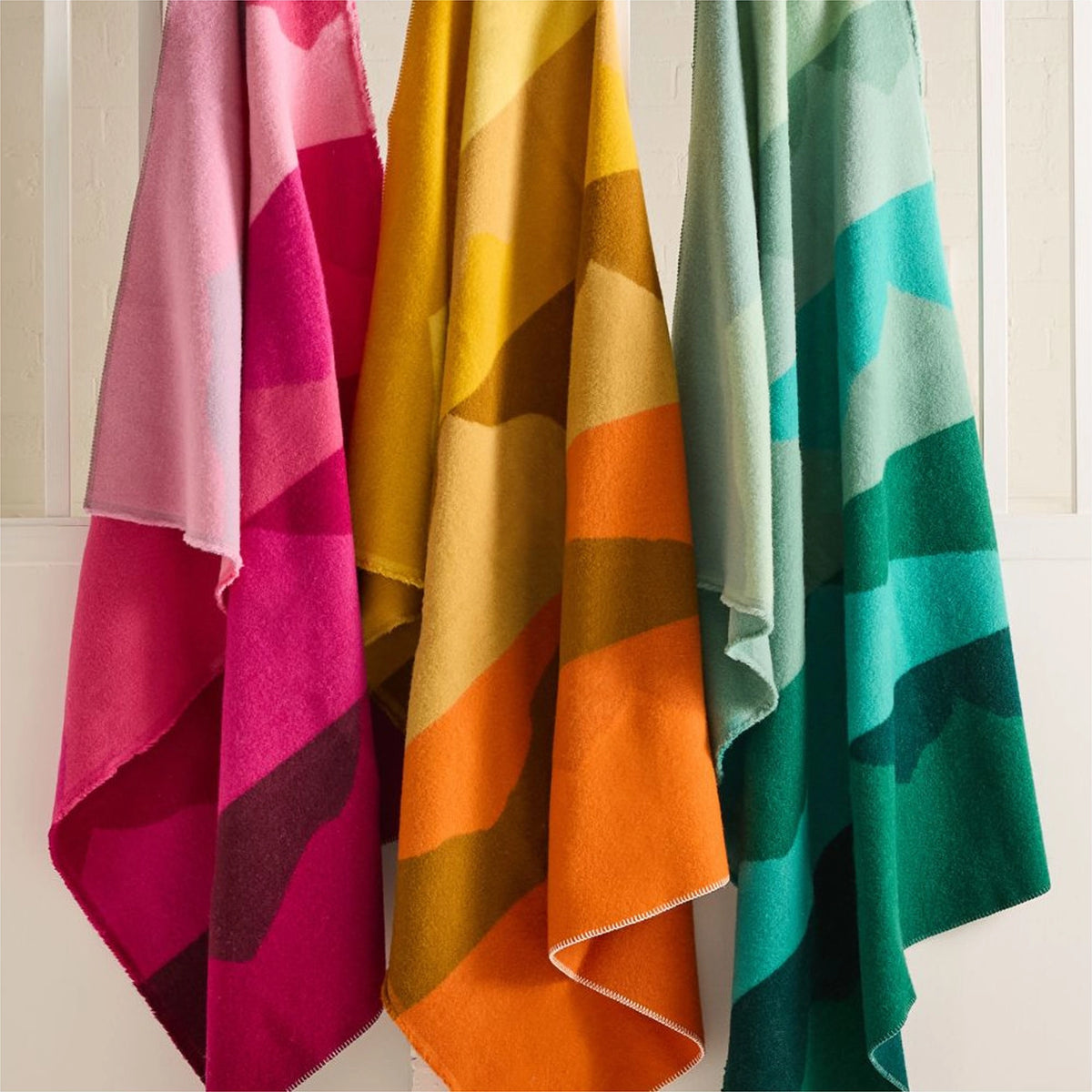 Jacquard Hills Wool Throw