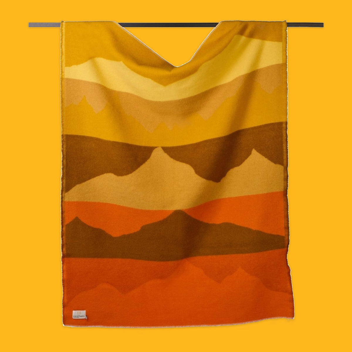 Jacquard Hills Wool Throw