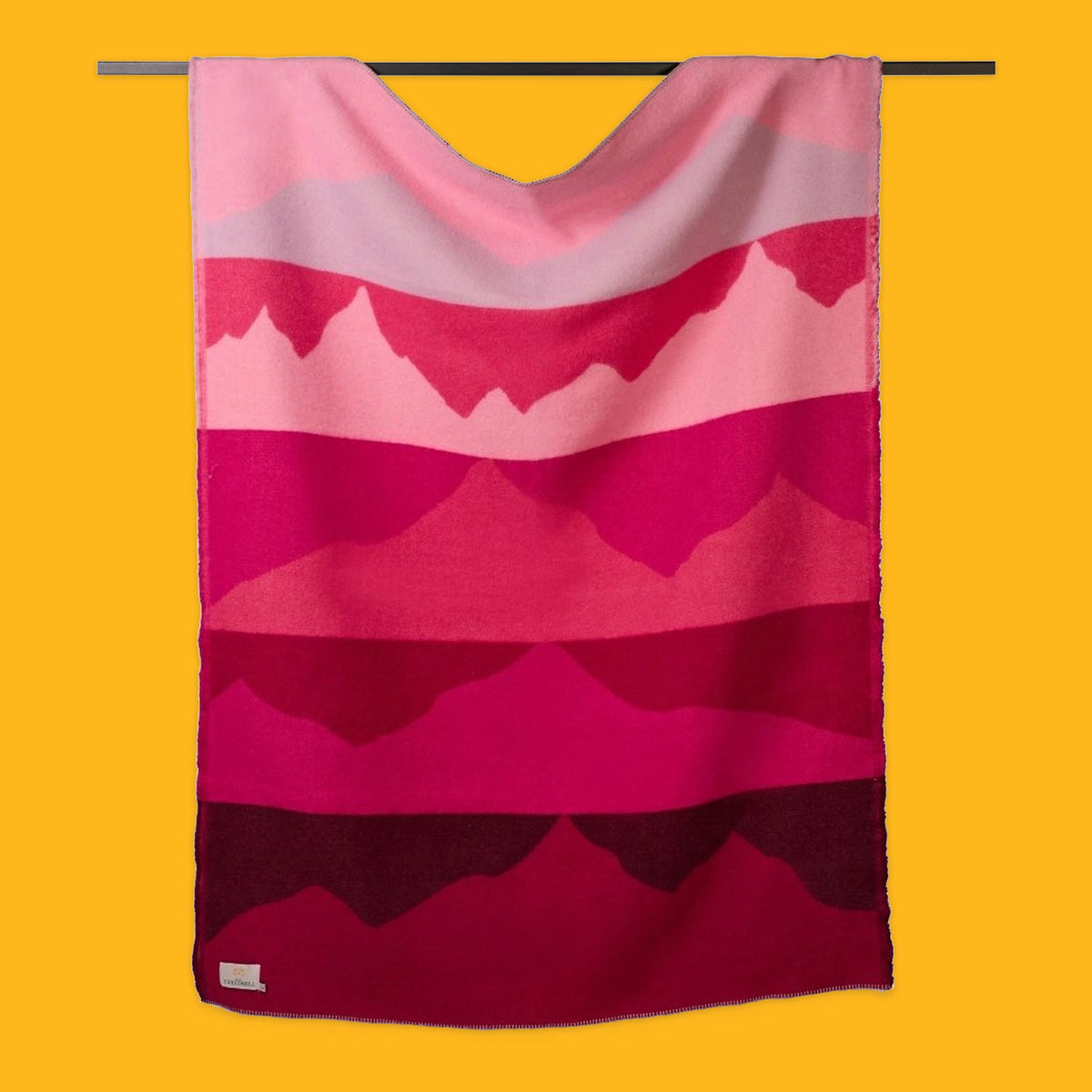 Jacquard Hills Wool Throw