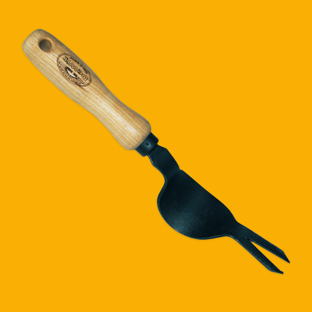DeWit Weedpopper with ash handle.