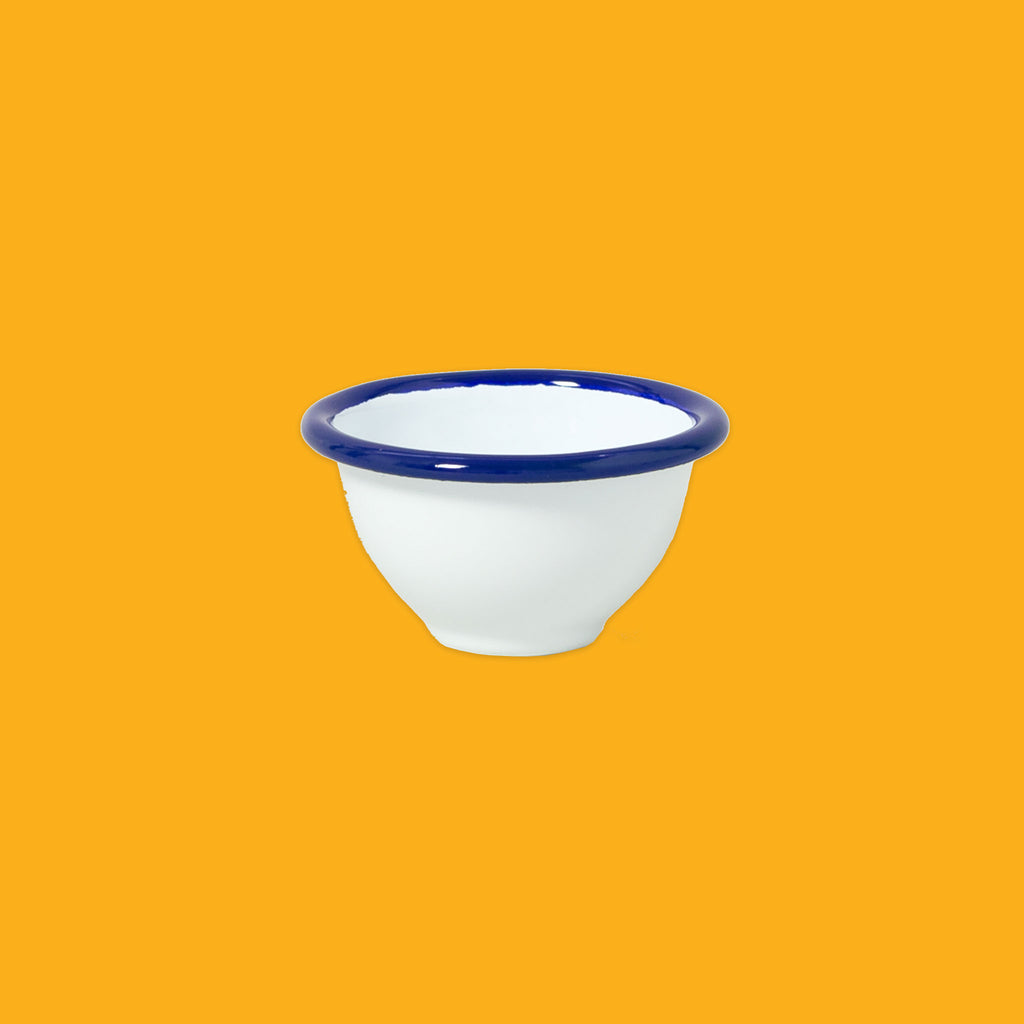Falcon enamelware pinch pots in White with blue rim